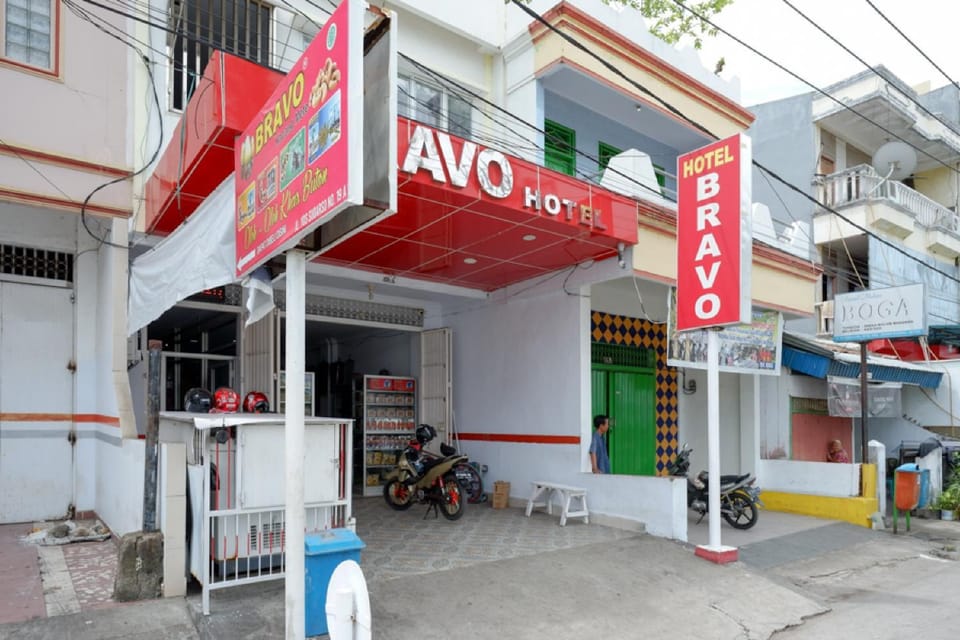Facade/entrance, Property logo or sign
