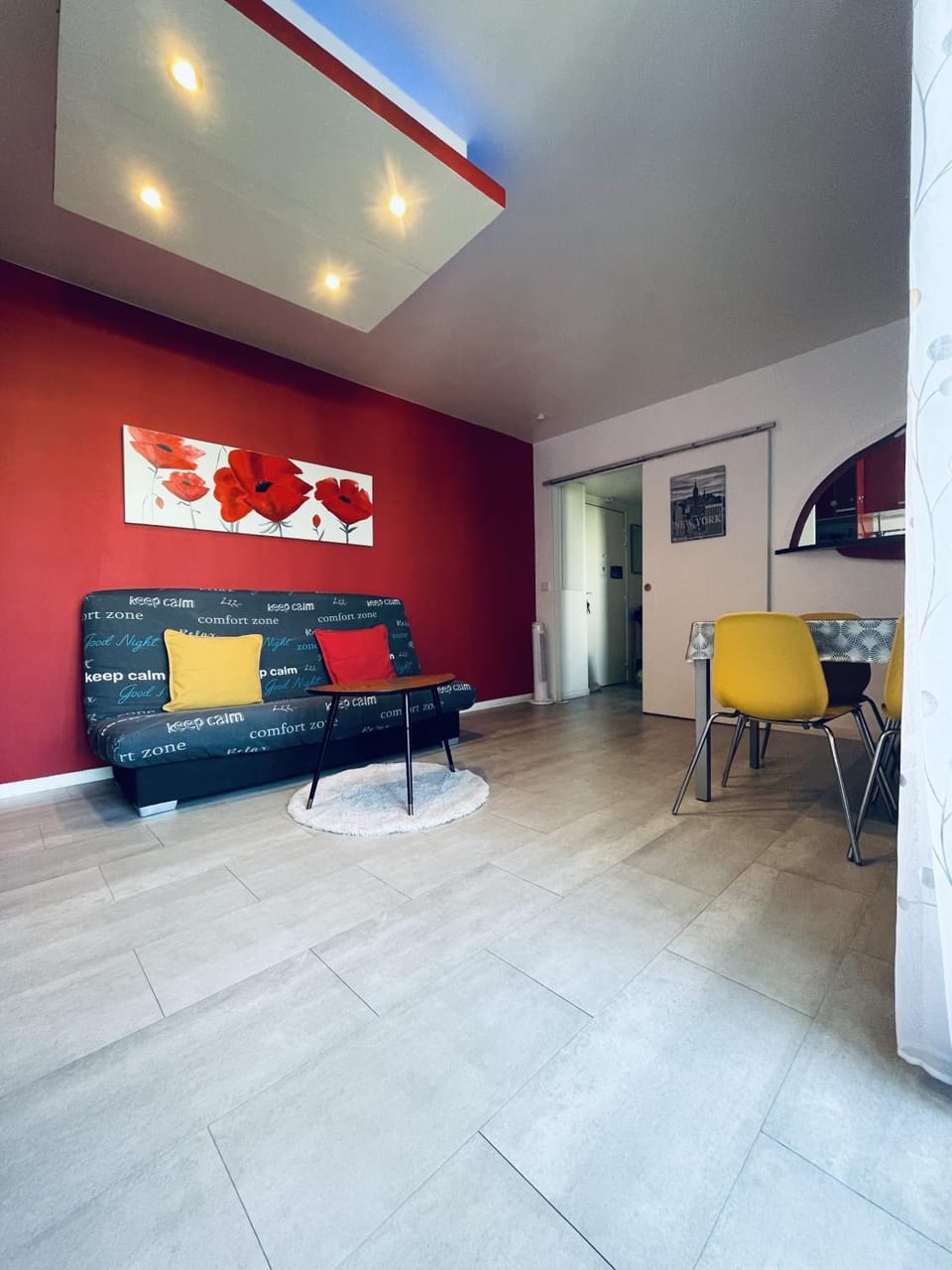 Living room, Seating area