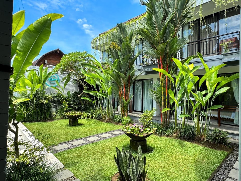 The Palms Canggu Hotel in North Kuta
