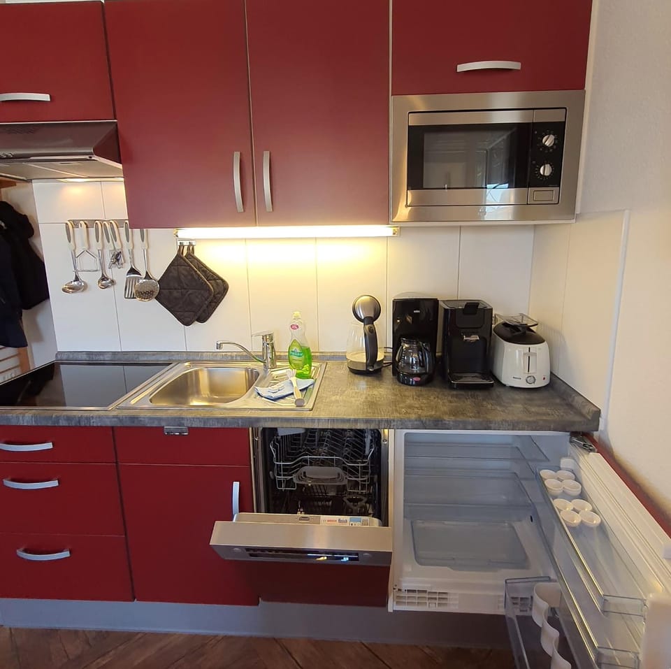 Fritz_Reuter_Str_Sonnenuhr_Wg_5 Apartment in Zingst