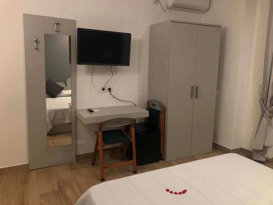 TV and multimedia, Bedroom