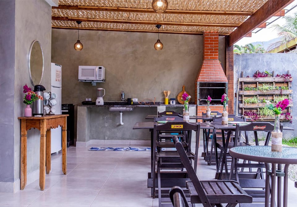 BBQ facilities, Kitchen or kitchenette, Dining area