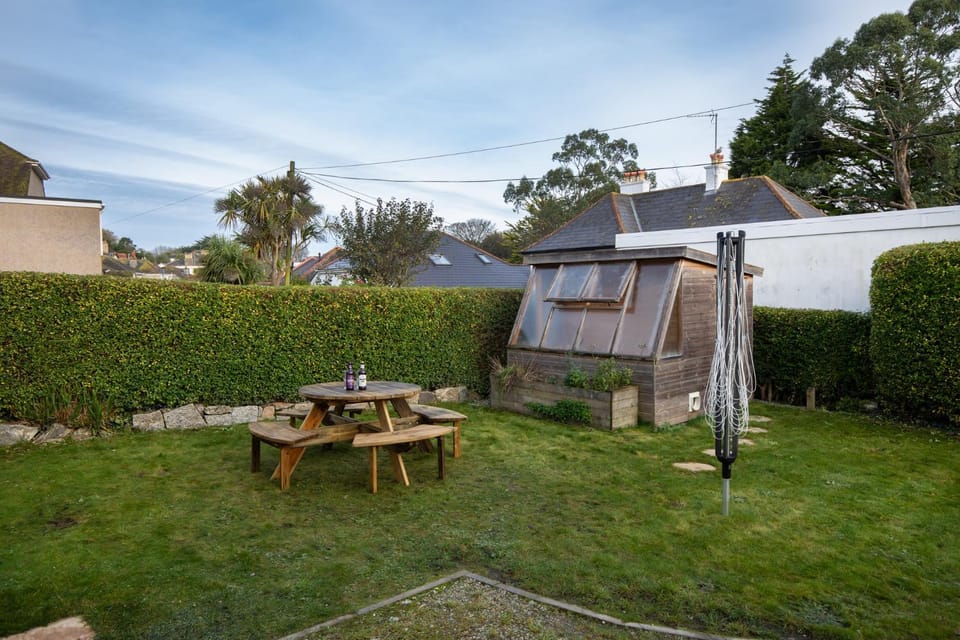 Garden, Garden view