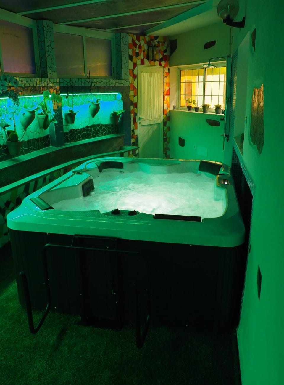 Solarium, Spa and wellness centre/facilities