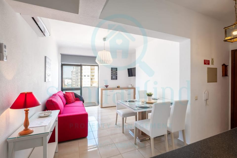 Apartment Algarve - Beach Front - Free Wifi - Air Con Apartment in Faro District