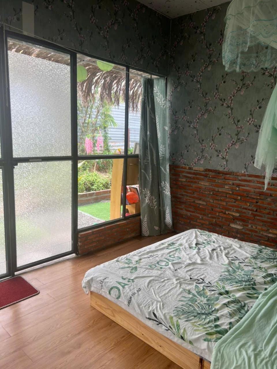 Green Sunshine 2 Bed and Breakfast in Cambodia