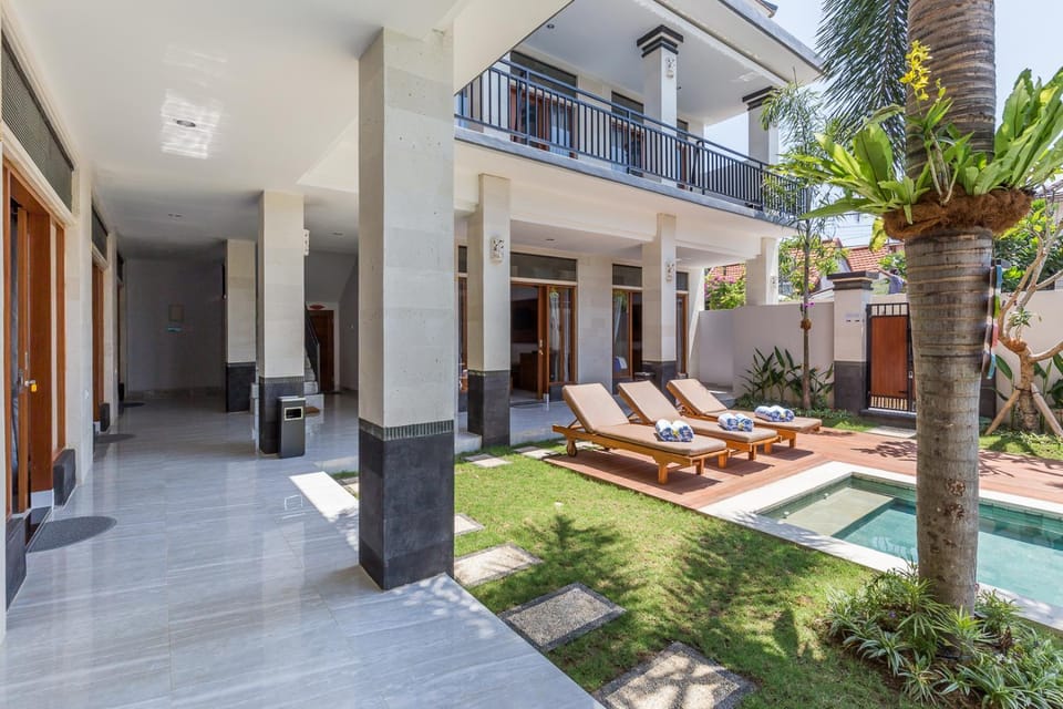 Linggar Guest House Bed and Breakfast in North Kuta