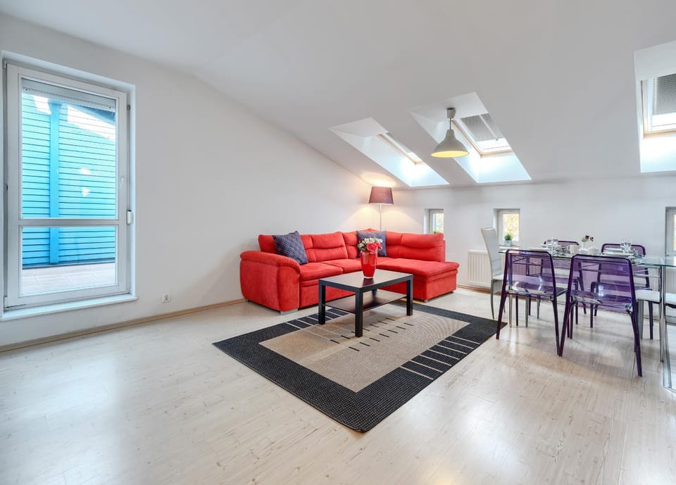 Balcony/Terrace, Seating area, Family
