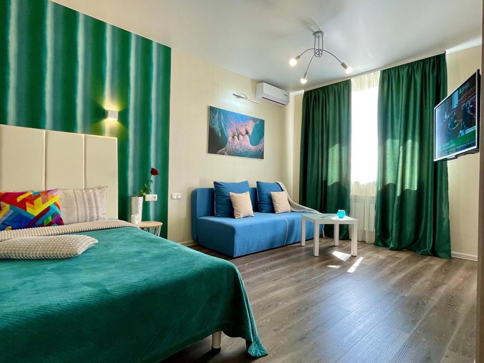 Green apartments on Kotsyubinsky Avenue Apartment in Ukraine