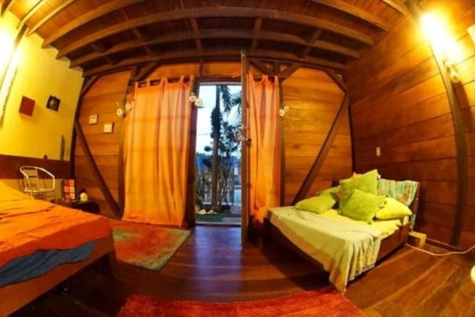 Yellow Houses Bocas Apartment in Bocas del Toro Province