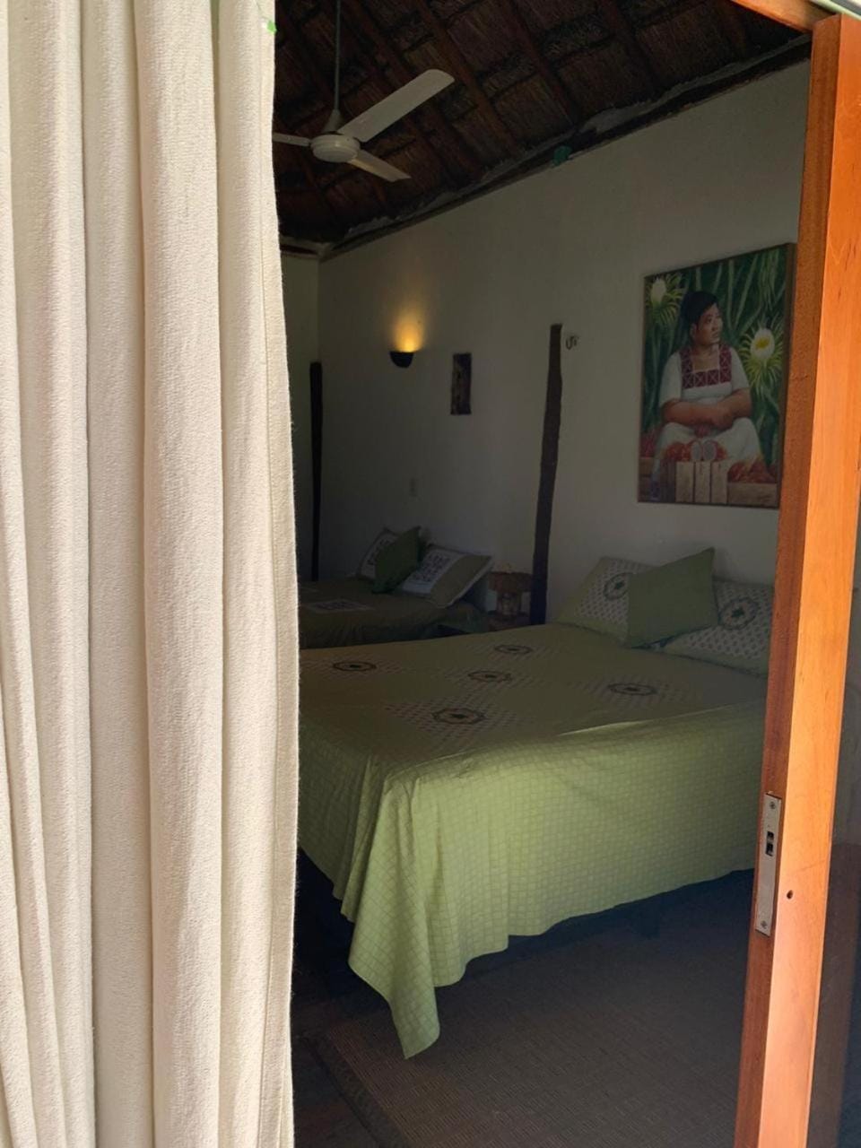 Bed, Photo of the whole room