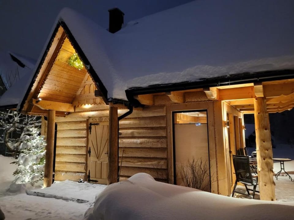 Property building, Winter