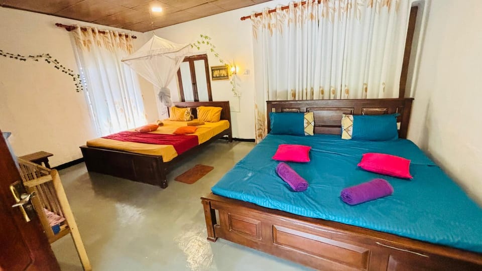 Surf Paradise Bed and Breakfast in Tangalle