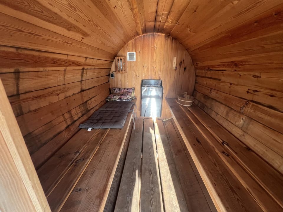 Stunning boat with a view Docked boat in Amsterdam