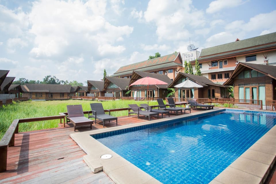 Swimming pool, Swimming pool