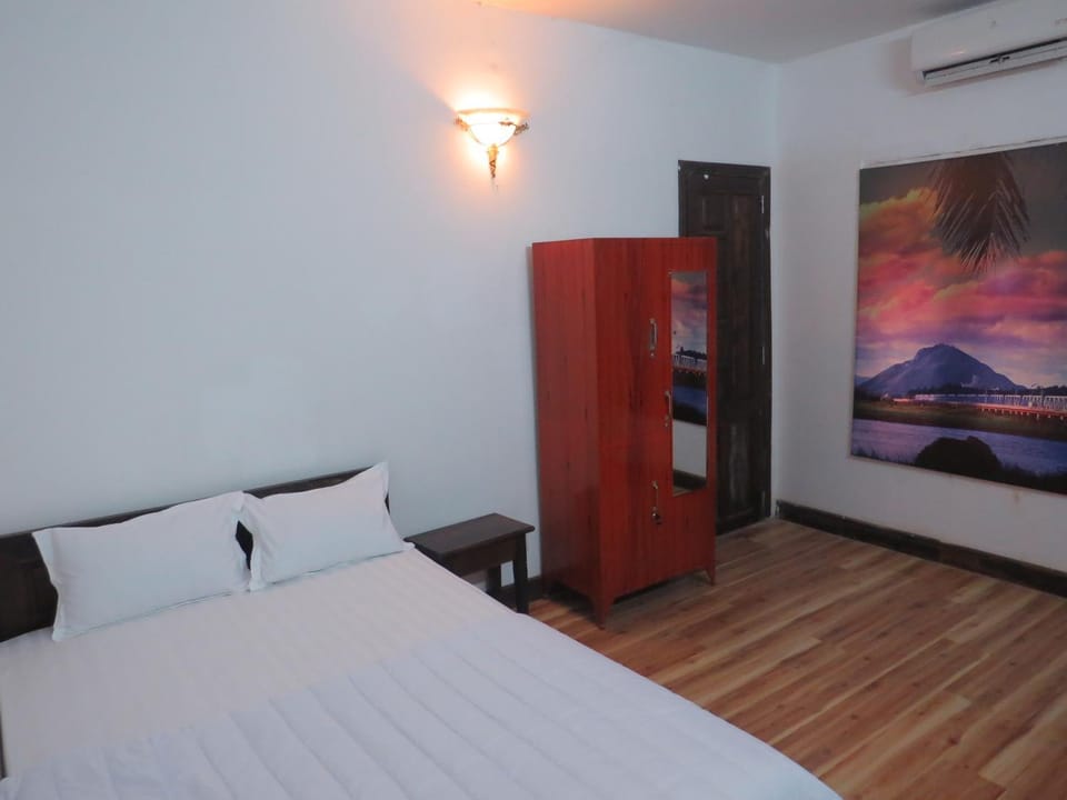 KHÁCH SẠN HƯƠNG SEN PHÚ YÊN Hotel in Vietnam