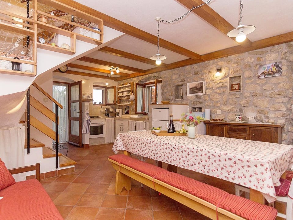 Holiday house Meri Apartment in Tučepi