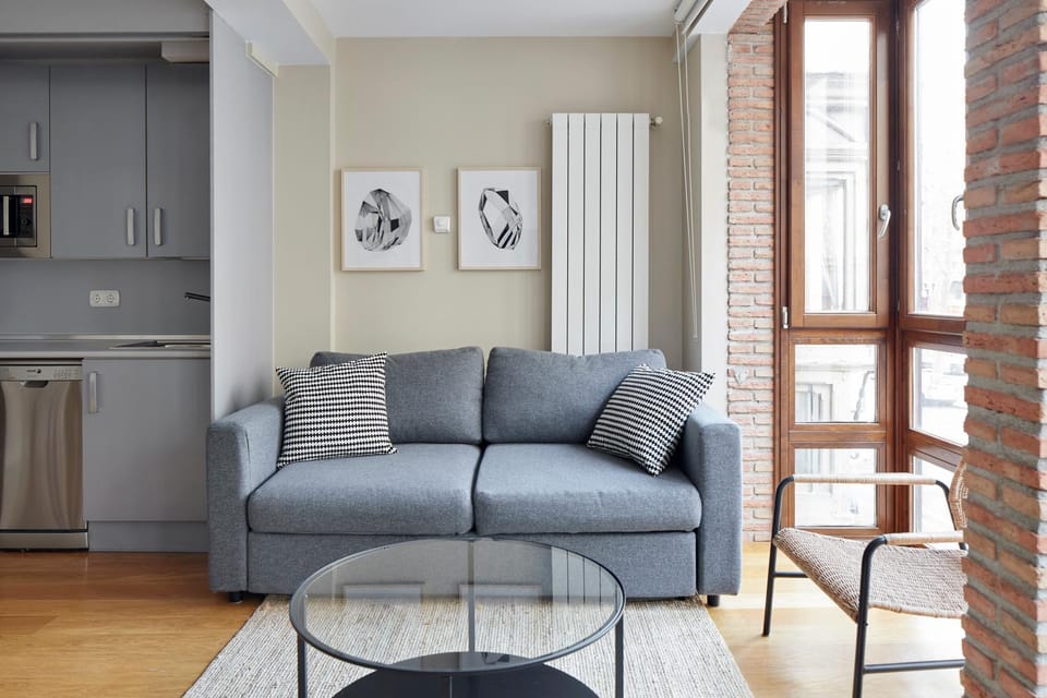 TV and multimedia, Living room, Seating area