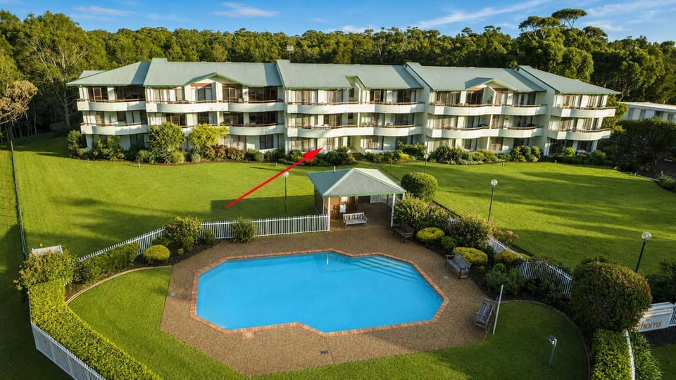 Fathoms 2 - 2BR beach resort apartment House in Mollymook
