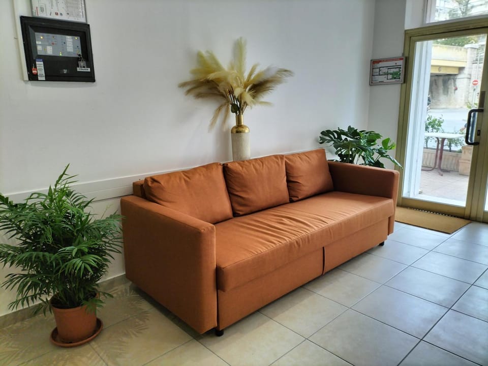 Hôtel Claridge's Hotel in Menton