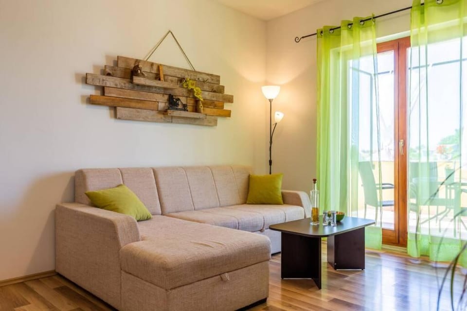 Sunny yellow house with a pool House in Istria County