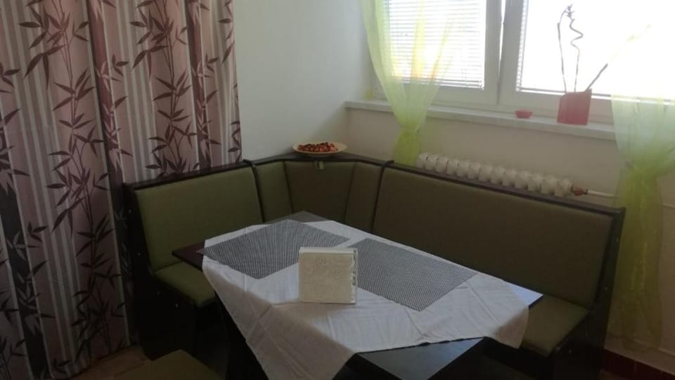 Flat2 for 2 people, WiFi Apartment in Czechia
