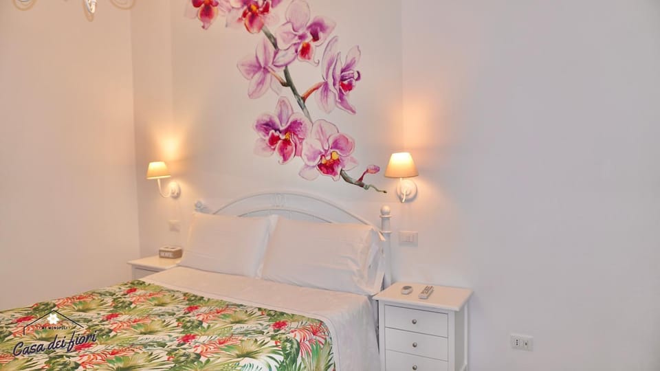 My Monopoli- Casa dei Fiori "Orchidea" Centro Storico Bed and Breakfast in Apulia