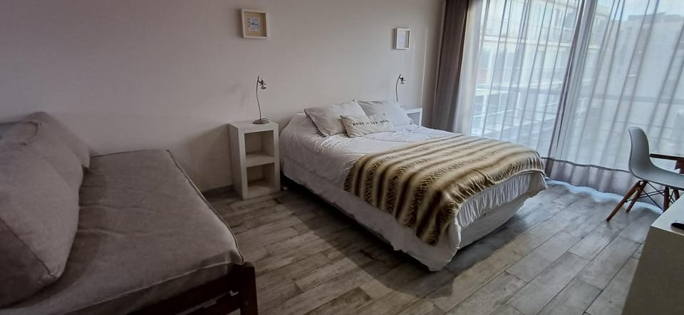 FerPilar Suite, Concord Pilar Apartment in La Lonja