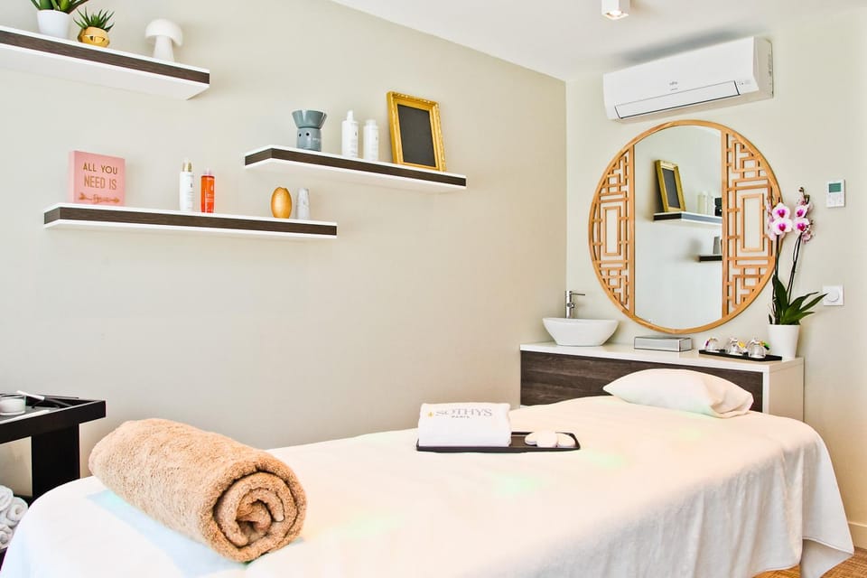 Massage, Spa and wellness centre/facilities