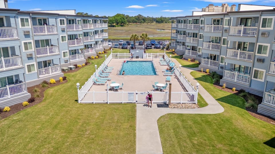 A Place at The Beach 9520-1E Apartment in South Carolina