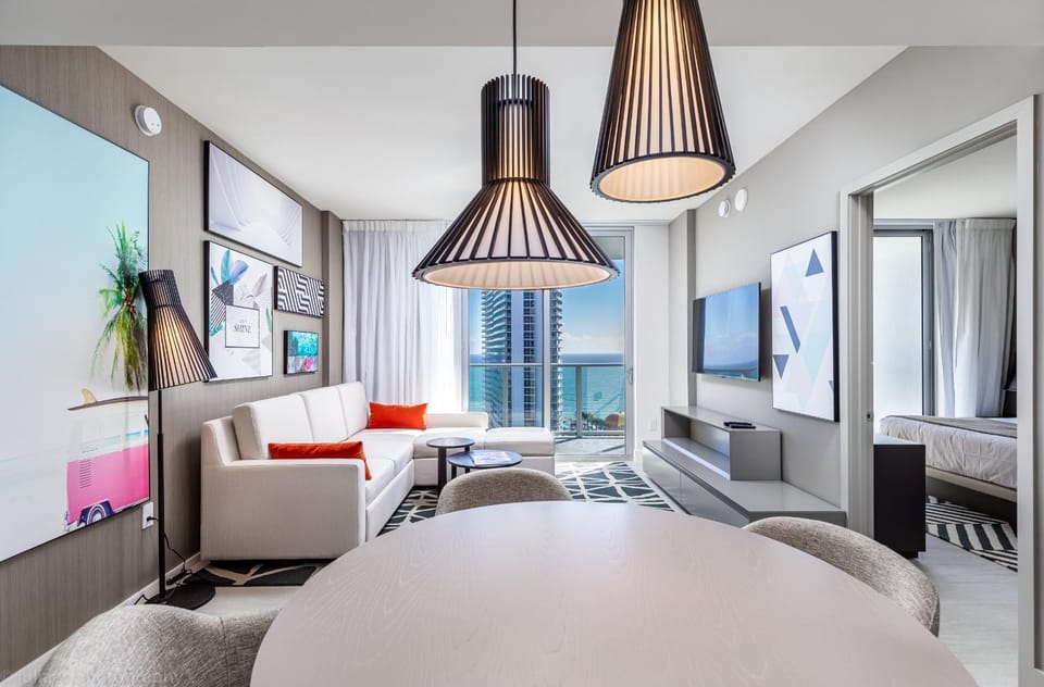 TV and multimedia, View (from property/room), Balcony/Terrace, Living room, Photo of the whole room, Dining area, Sea view
