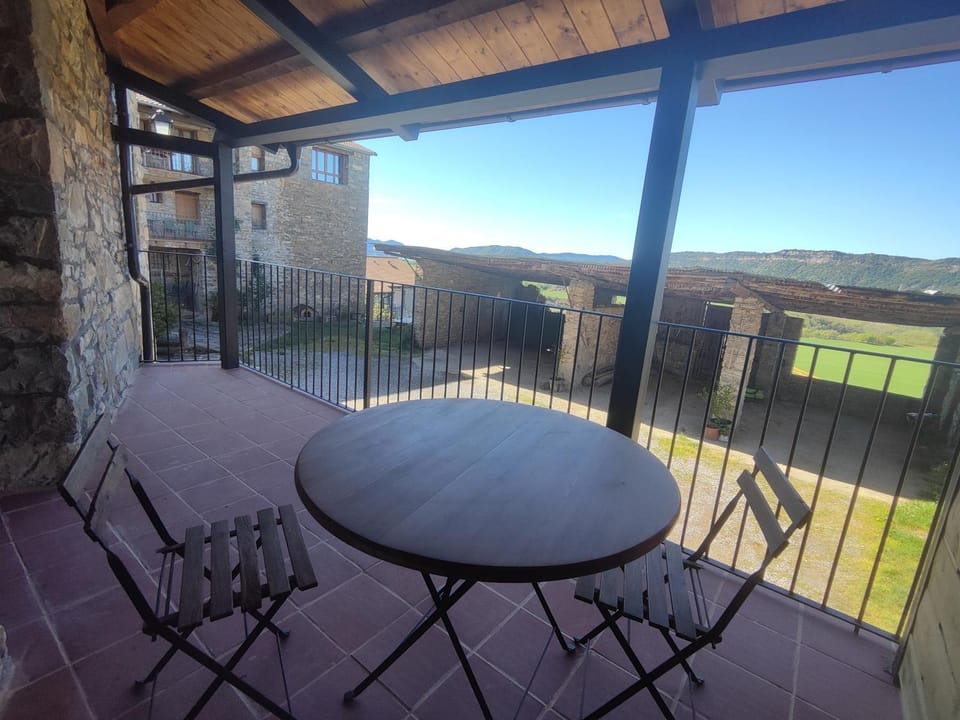 Casa Cosculluela Apartment in Catalonia