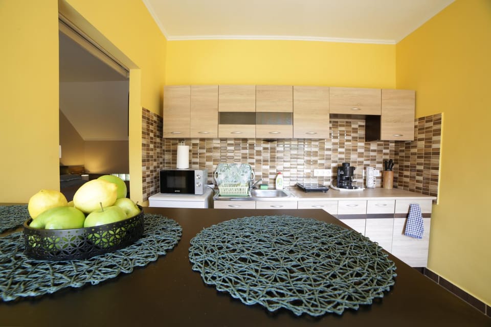 Fónagy Apartmanok Bed and Breakfast in Hungary