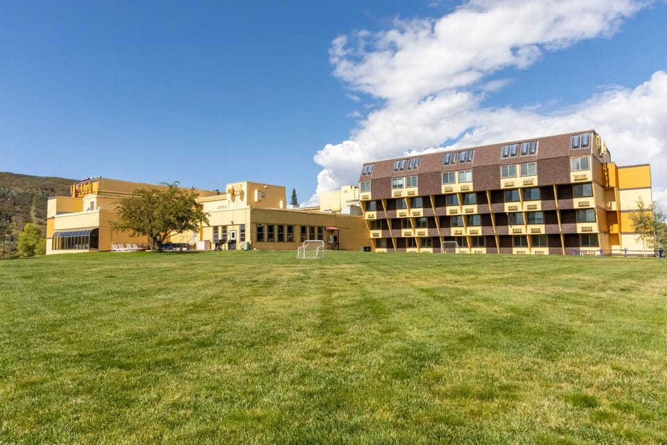 Legacy Vacation Resorts Steamboat Springs Hilltop Resort in Steamboat Springs