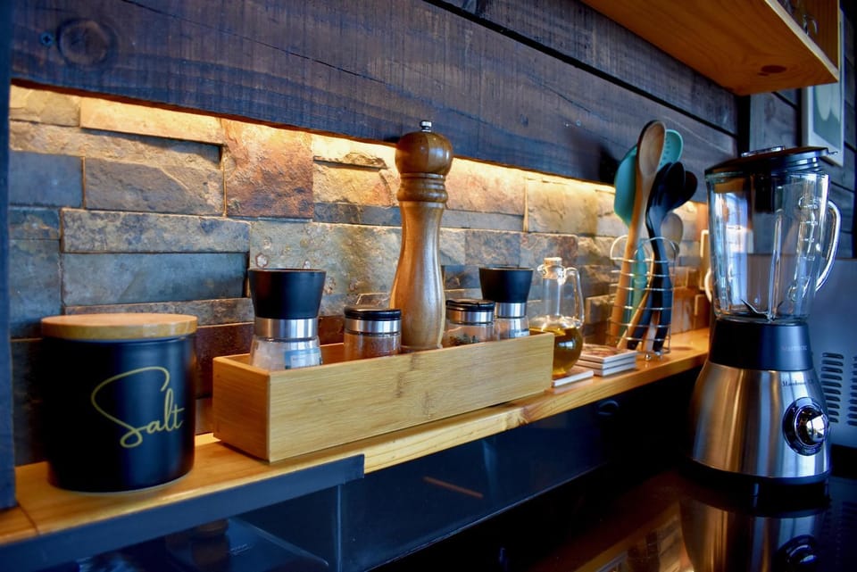 Coffee/tea facilities, Kitchen or kitchenette