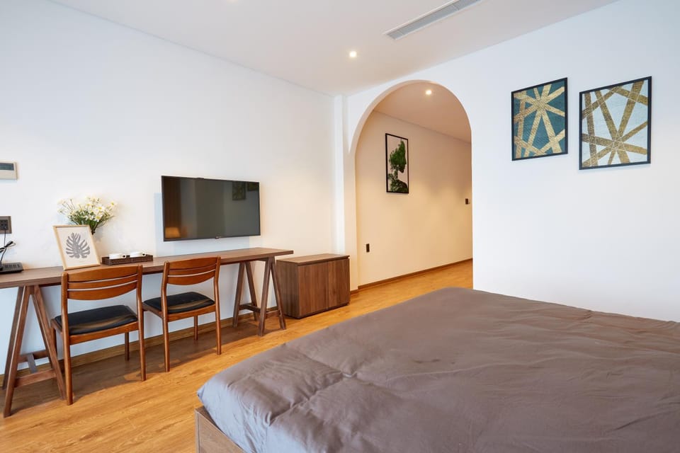 Staff, Communal lounge/ TV room, Spring, Bed, Day, Winter, Summer, TV and multimedia, Balcony/Terrace, Other, Photo of the whole room, Decorative detail, Bedroom, Communal kitchen, Autumn, On site, City view, Seasons, Family