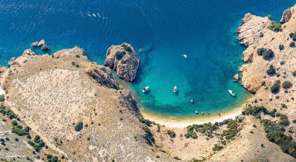 Nearby landmark, Bird's eye view