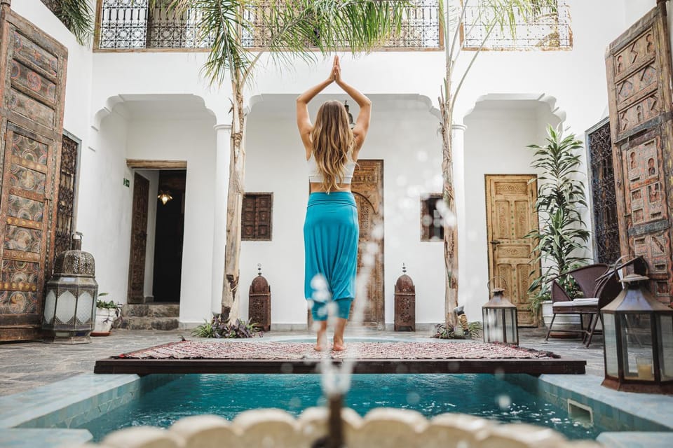 Patio, Day, Activities, Pool view, Swimming pool, Entertainment