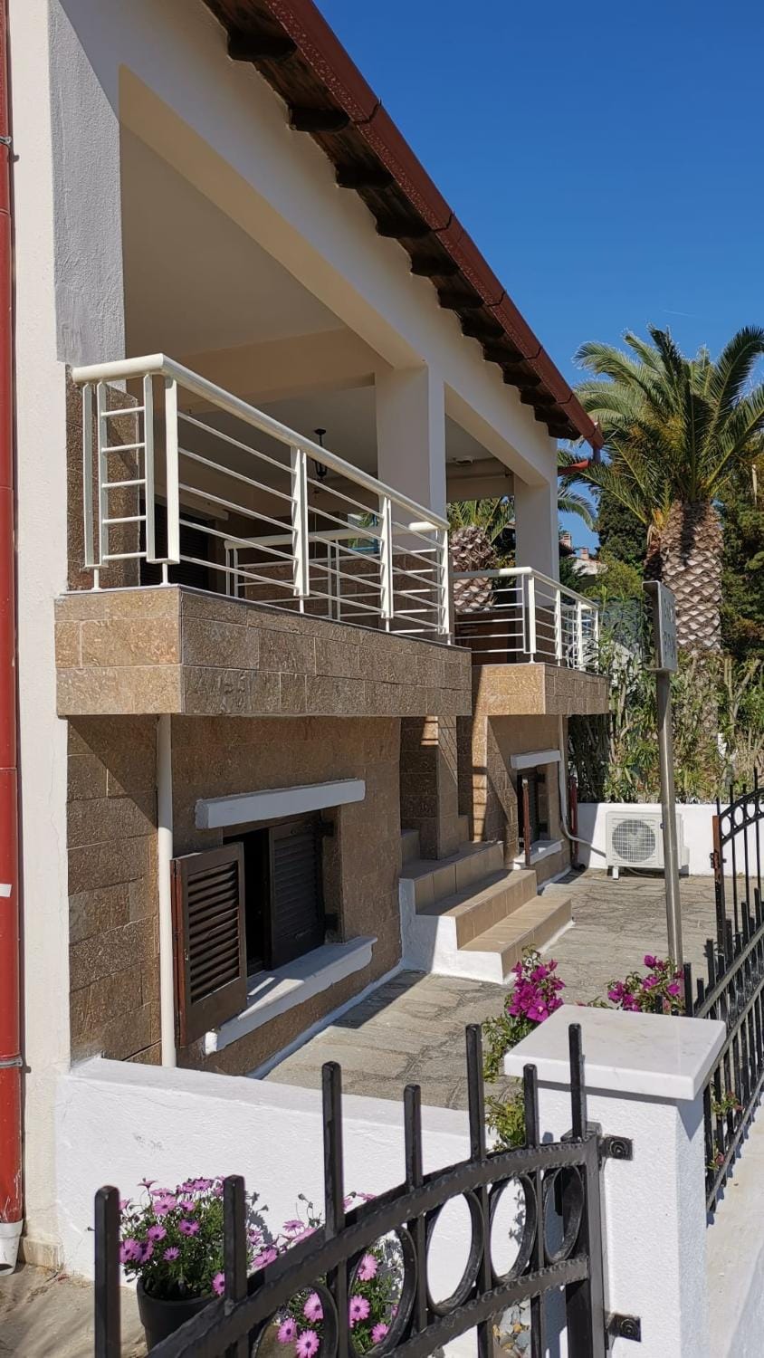 Orange_Blue_Аpartment N2 near sea Apartment in Halkidiki