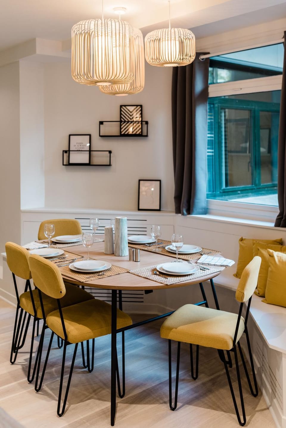 SUITE APOLLINAIRE : au cœur de la Rive Gauche, neuf, design, 2/4 personnes Apartment in Paris