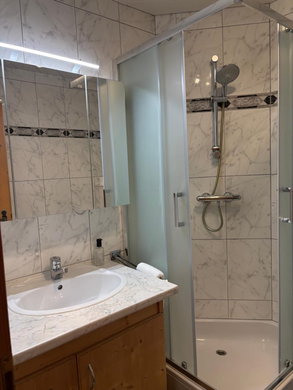 Shower, Bathroom