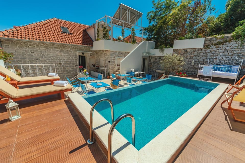 Patio, Balcony/Terrace, Swimming pool, Inner courtyard view