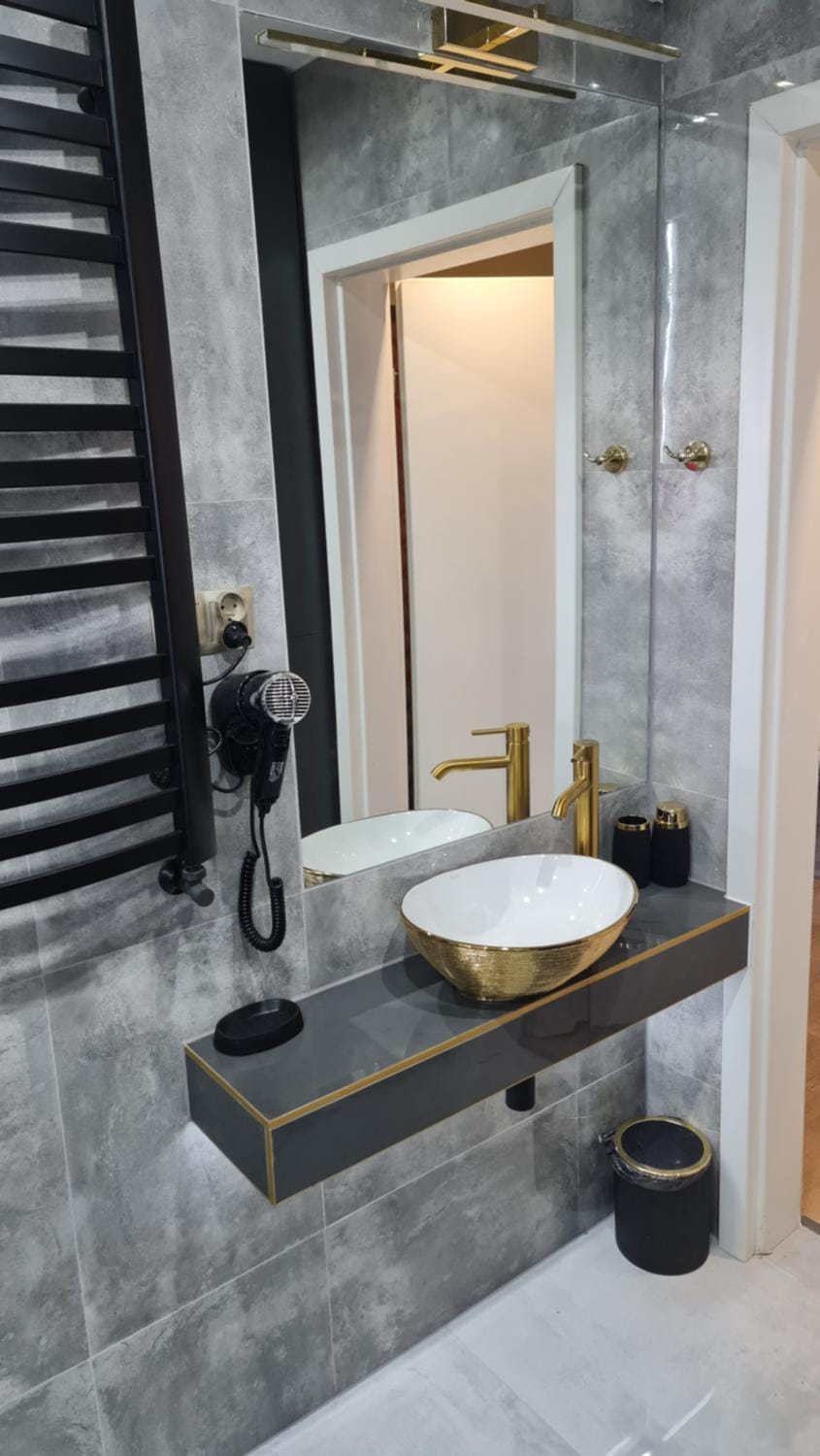 Shower, Bathroom, towels, dryer