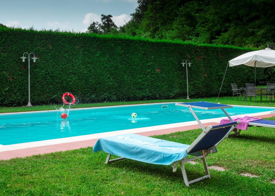 Pool view, Swimming pool