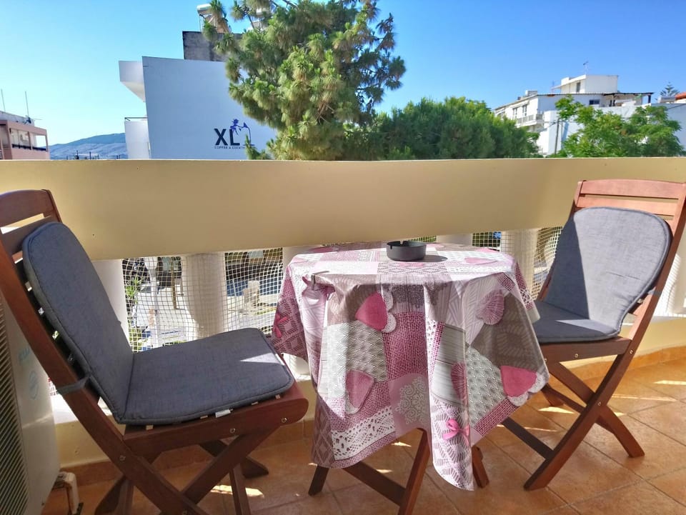 Balcony/Terrace, Balcony/Terrace
