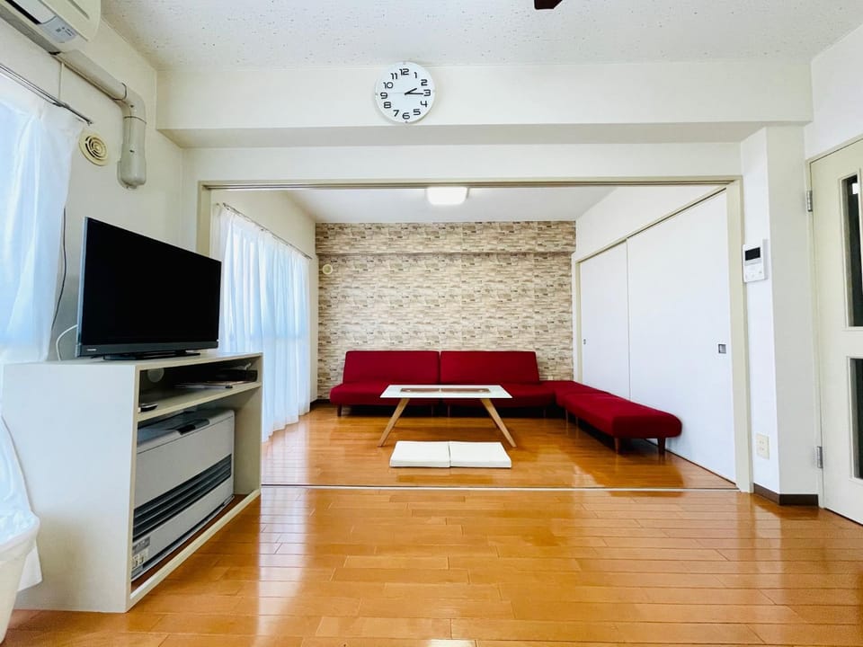 Living room, Diving