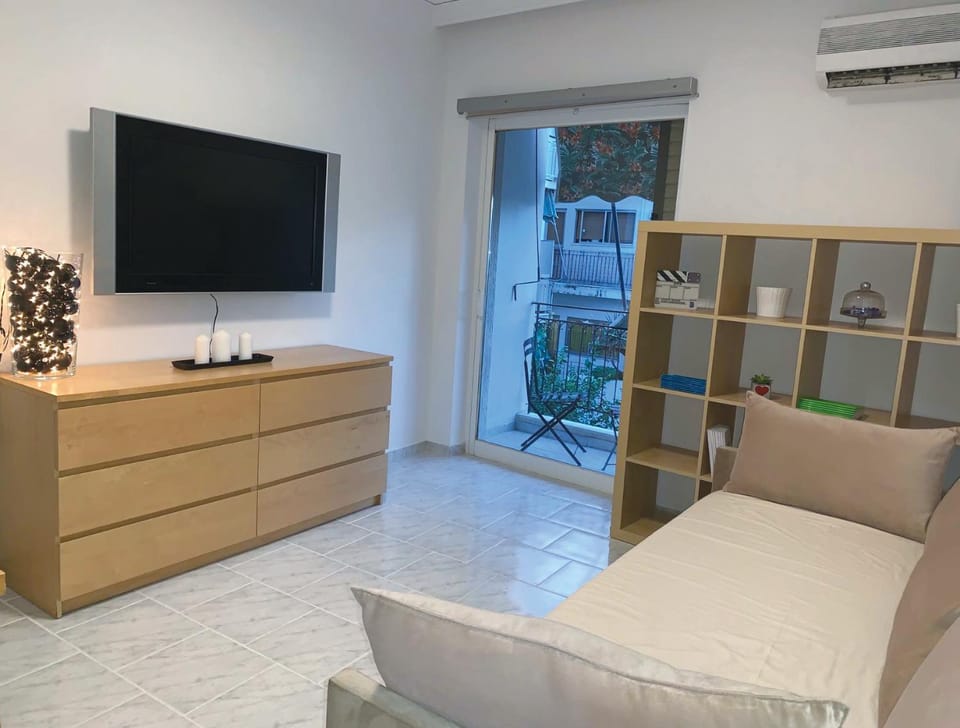 TV and multimedia, Seating area