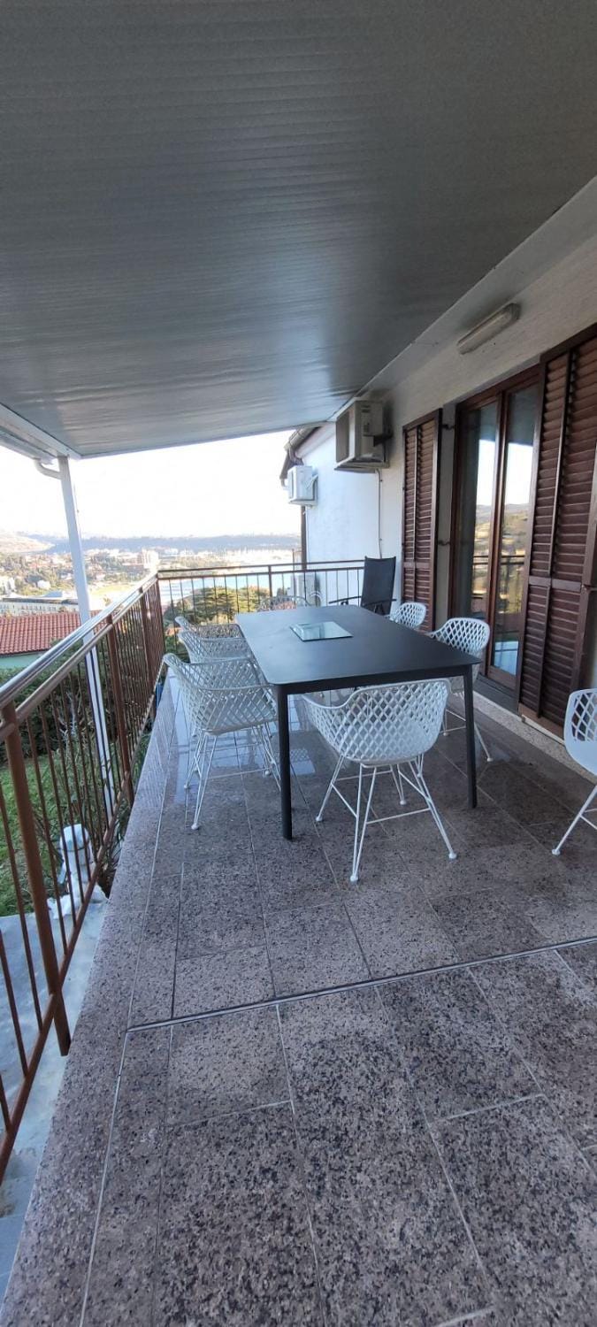 Panoramic view near the beach in Portotož+P Apartment in Portorož