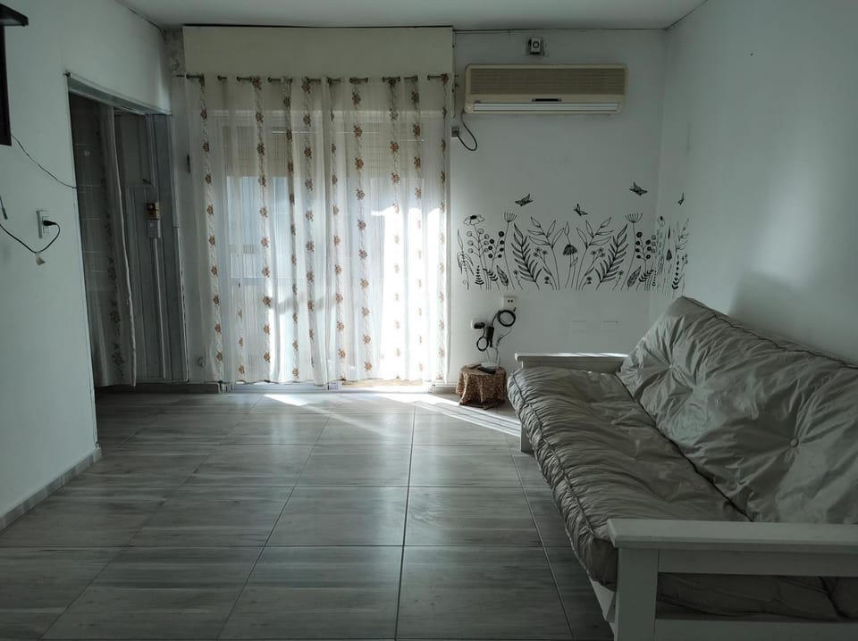 Los Nietos, a dos cuadras de la costanera, sin cochera Apartment in Villa María