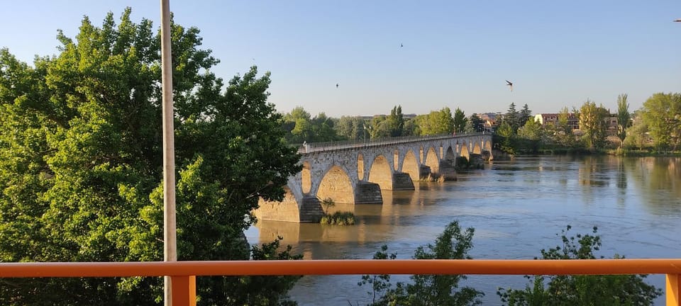 A los Ojos del Río Duero Apartment in Zamora